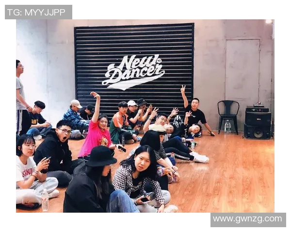 西安街舞队的蜕变之旅：从街头到舞台的纪实探索与成长