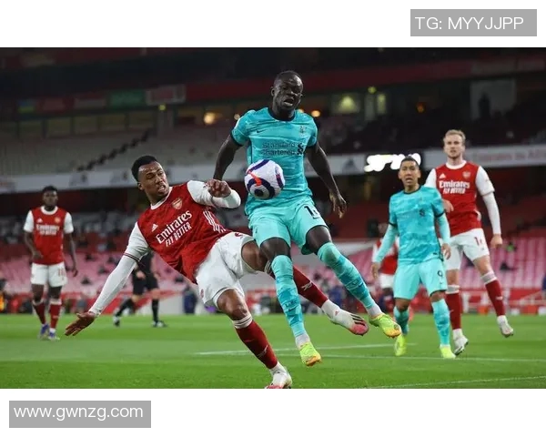 今晚英超焦点战曼联对阵利物浦精彩视频直播回顾与赛后分析