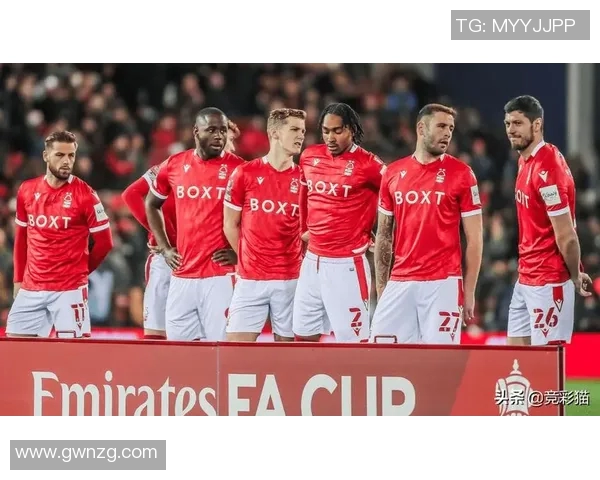 女王公园与诺丁汉森林的激烈对决谁将赢得这场精彩较量