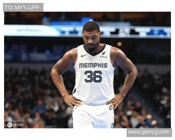 马库斯斯马特:从防守悍将到球队核心的蜕变之路