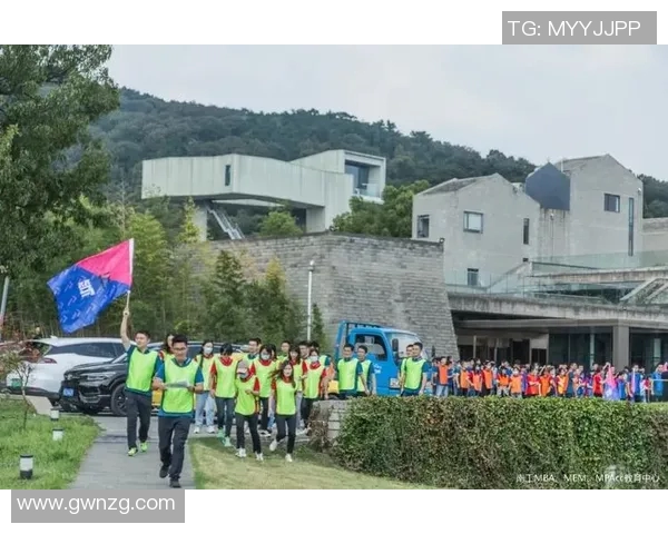 飞盘追梦:赵磊的热血人生与深度对话探索MBA